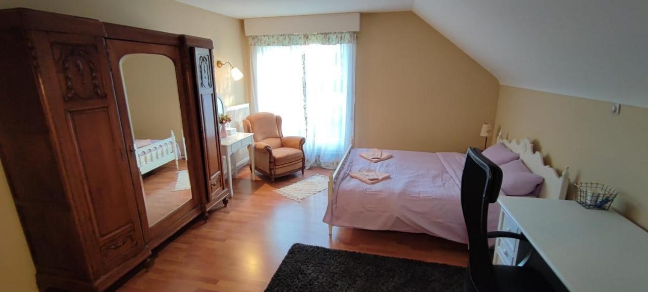 Maison Wezembeek-Oppem Dış mekan fotoğraf
